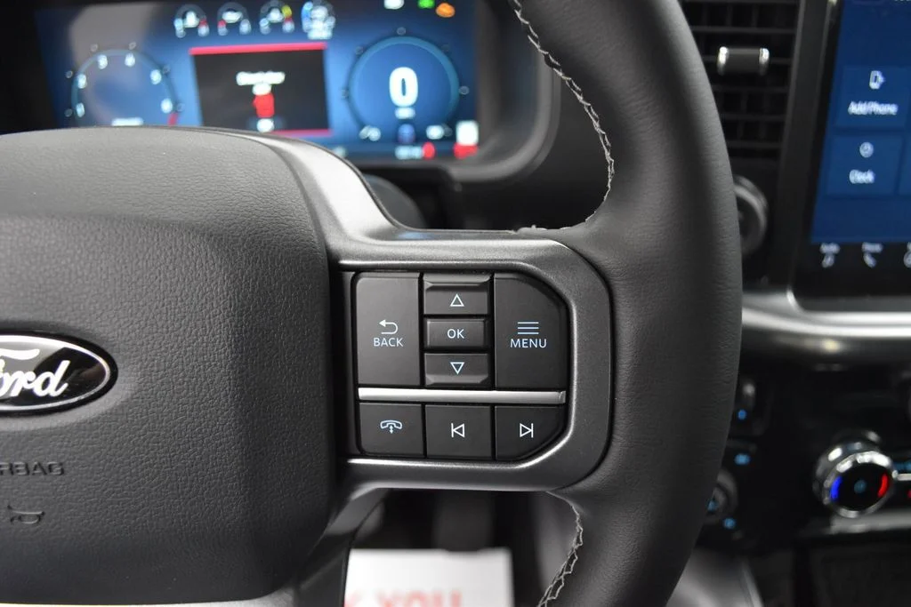 New 2025 White Ford Lariat image 9