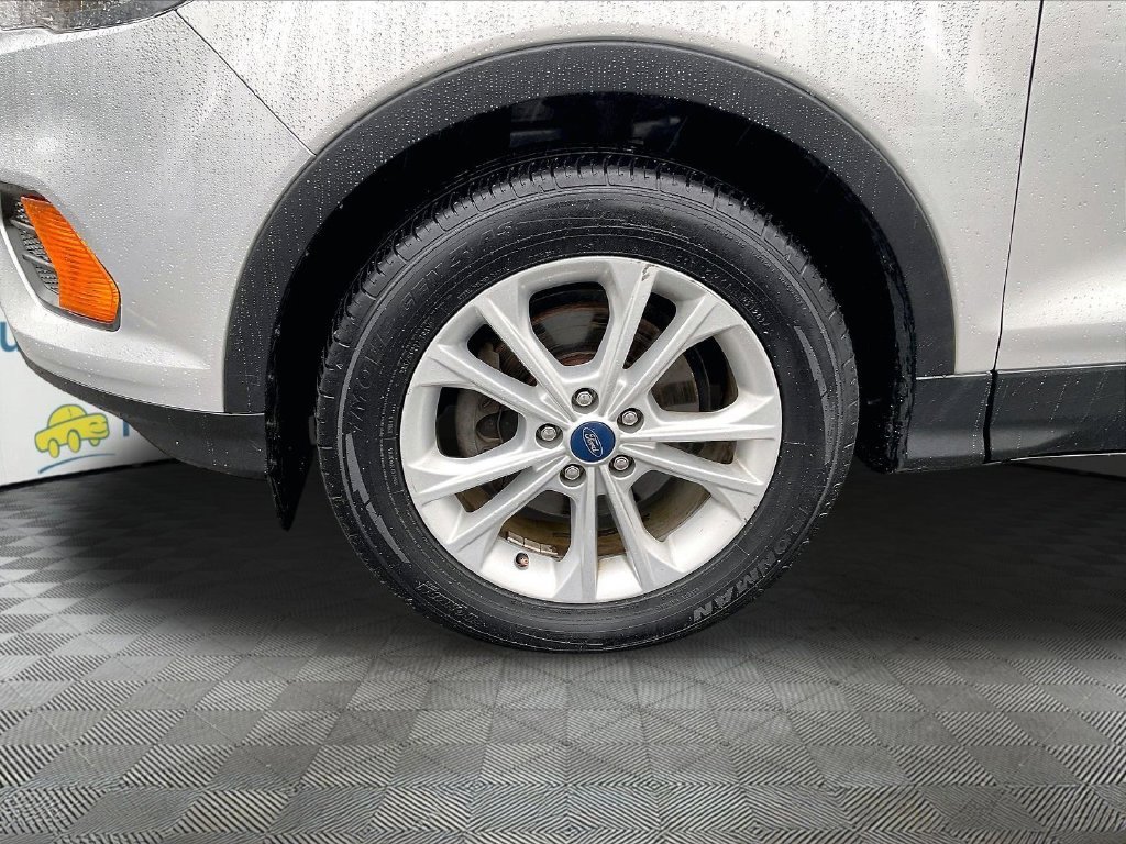 Used 2019 Silver Ford S image 22