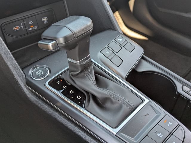 Used 2026 Ebony Black Kia LX image 28