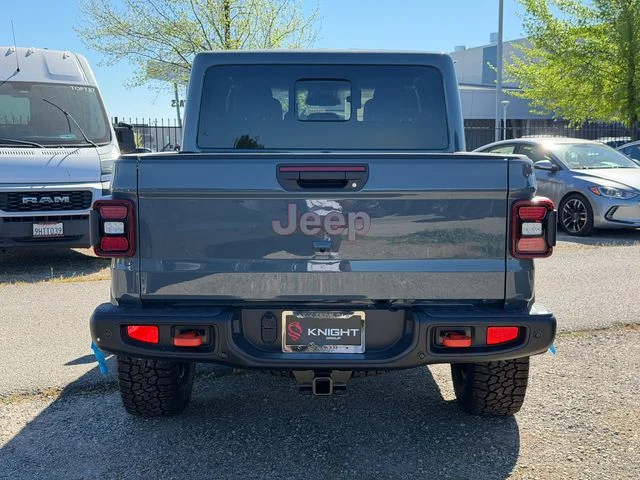 New 2026 Anvil Clear-Coat Exterior Paint Jeep Mojave X image 10