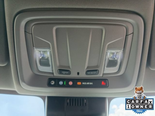 Used 2025 Summit White GMC SLT image 7
