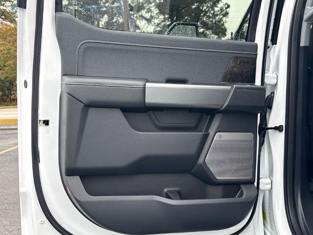 New 2026 Oxford White Ford F-250® Lariat TS MotorSport Valor Package image 53