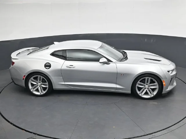 Used 2018 Silver Chevrolet SS image 23