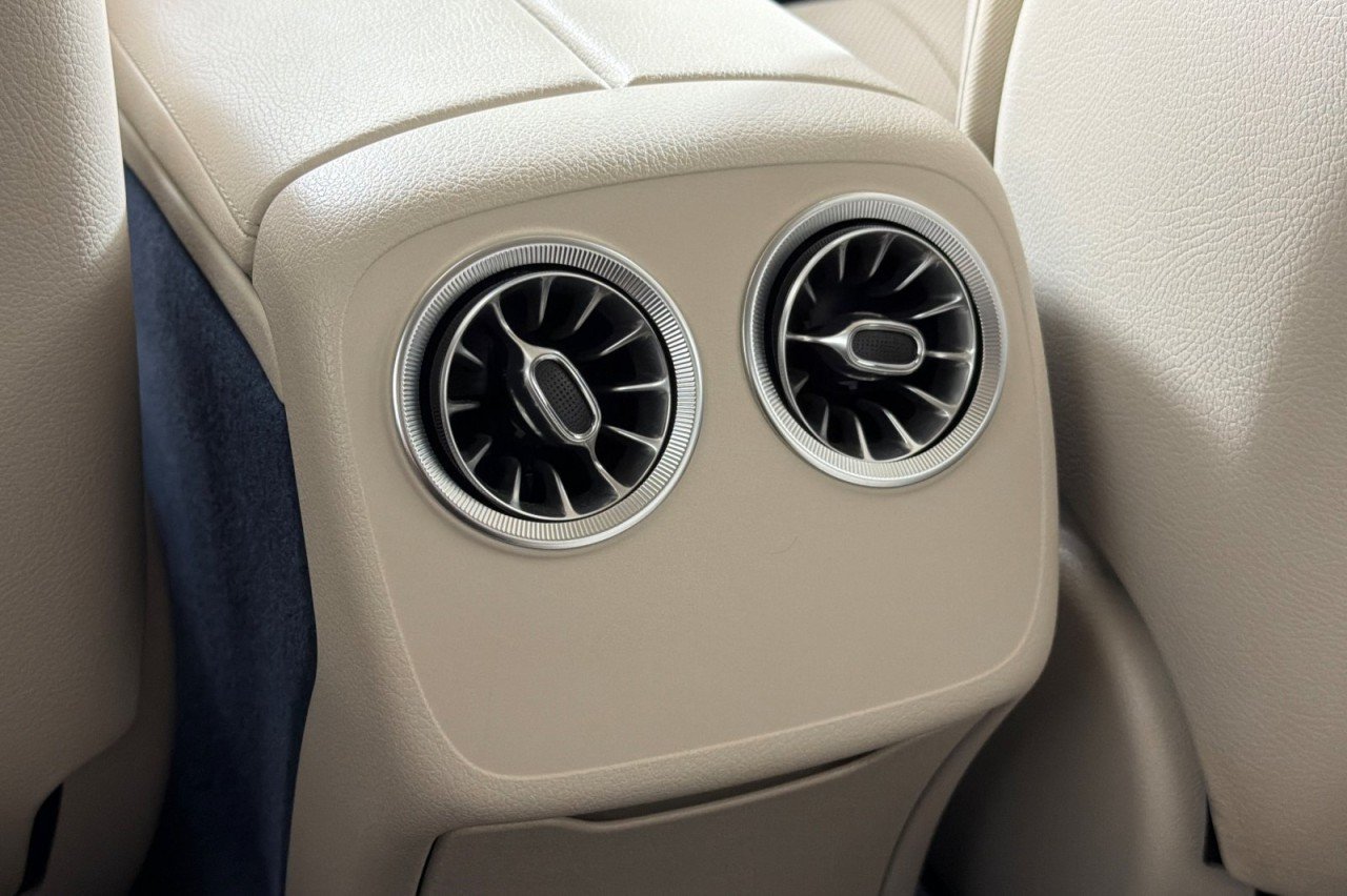 Used 2023 Polar White Mercedes-Benz E 450 image 13