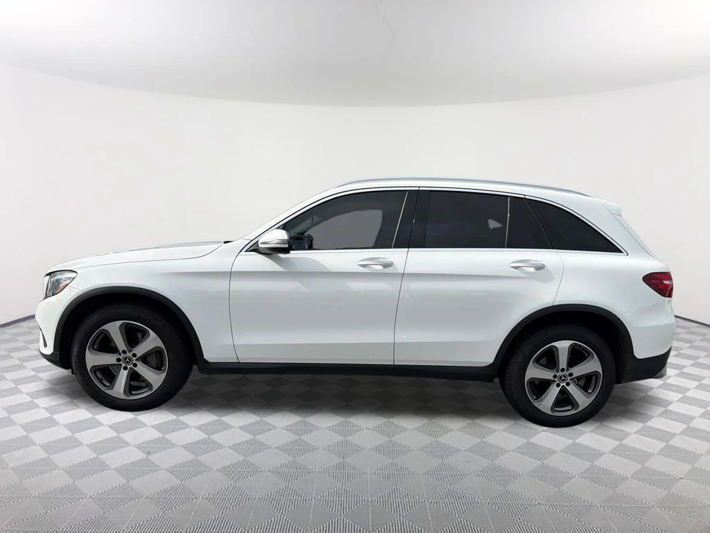 Used 2019  Mercedes-Benz GLC 300 image 8