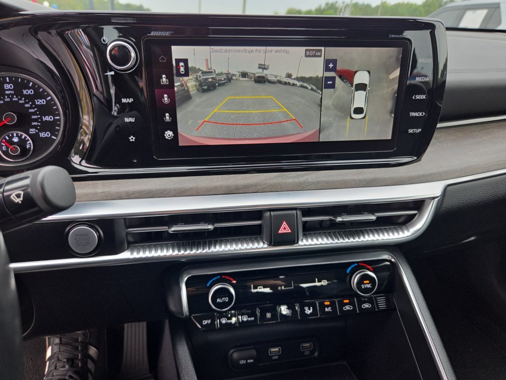 Used 2022 Passion Red Kia EX image 16