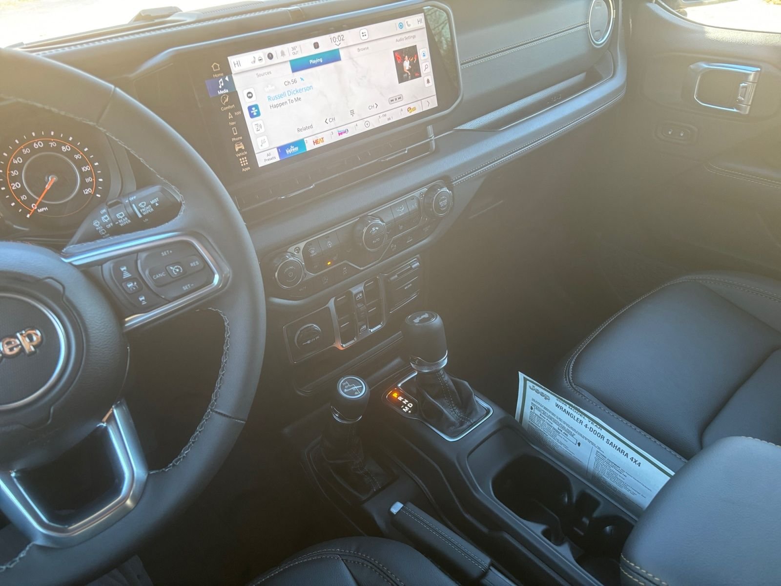 2026 Jeep Wrangler 4-Door Sahara - Photo 28