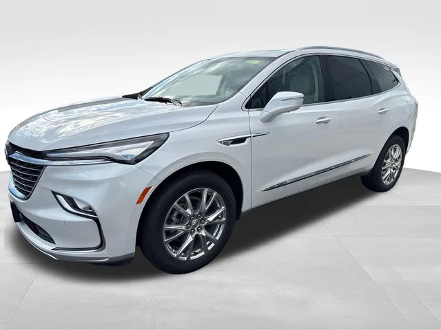 Used 2023 White Buick Essence image 1