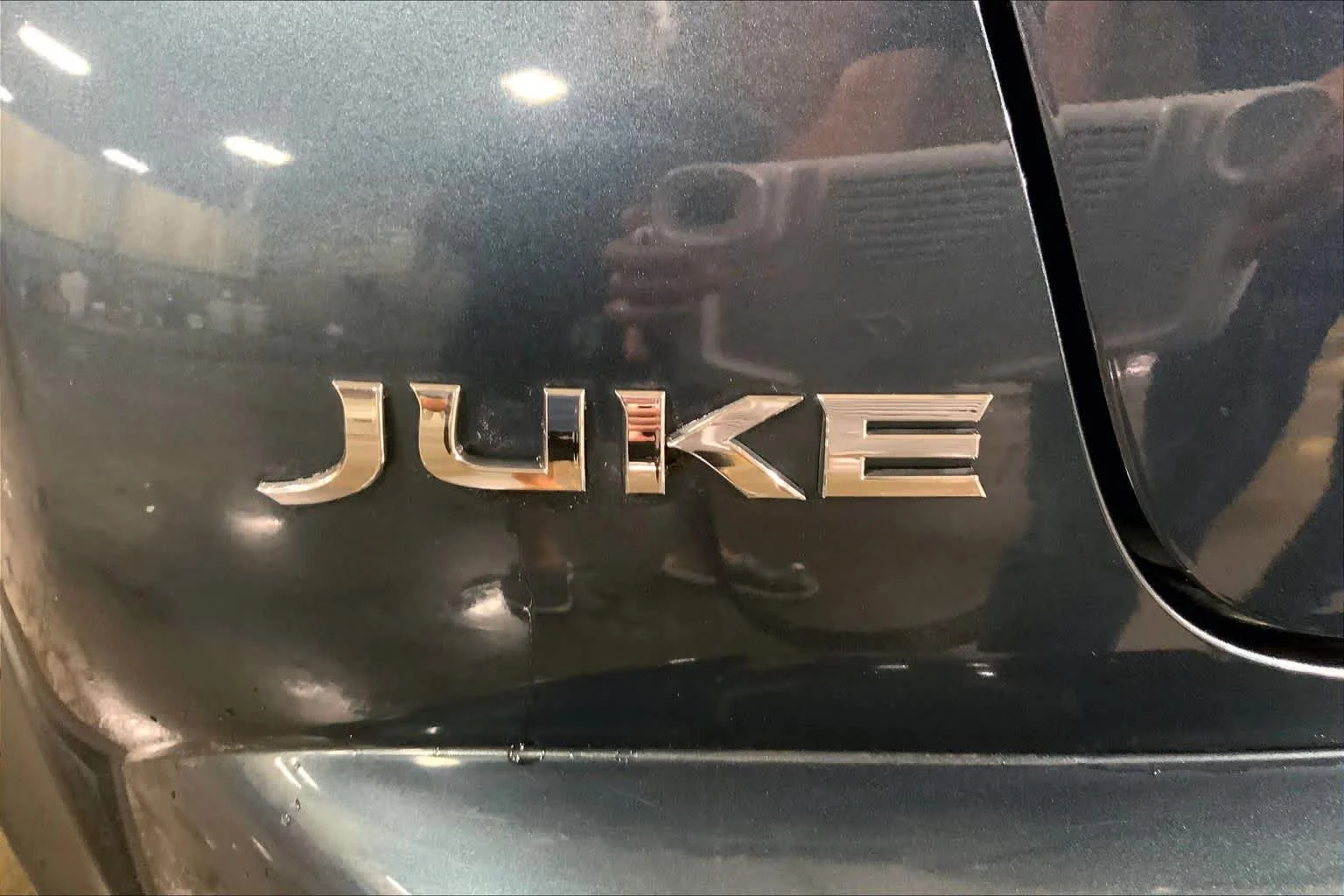 Used 2011 Graphite Blue Nissan SV image 9