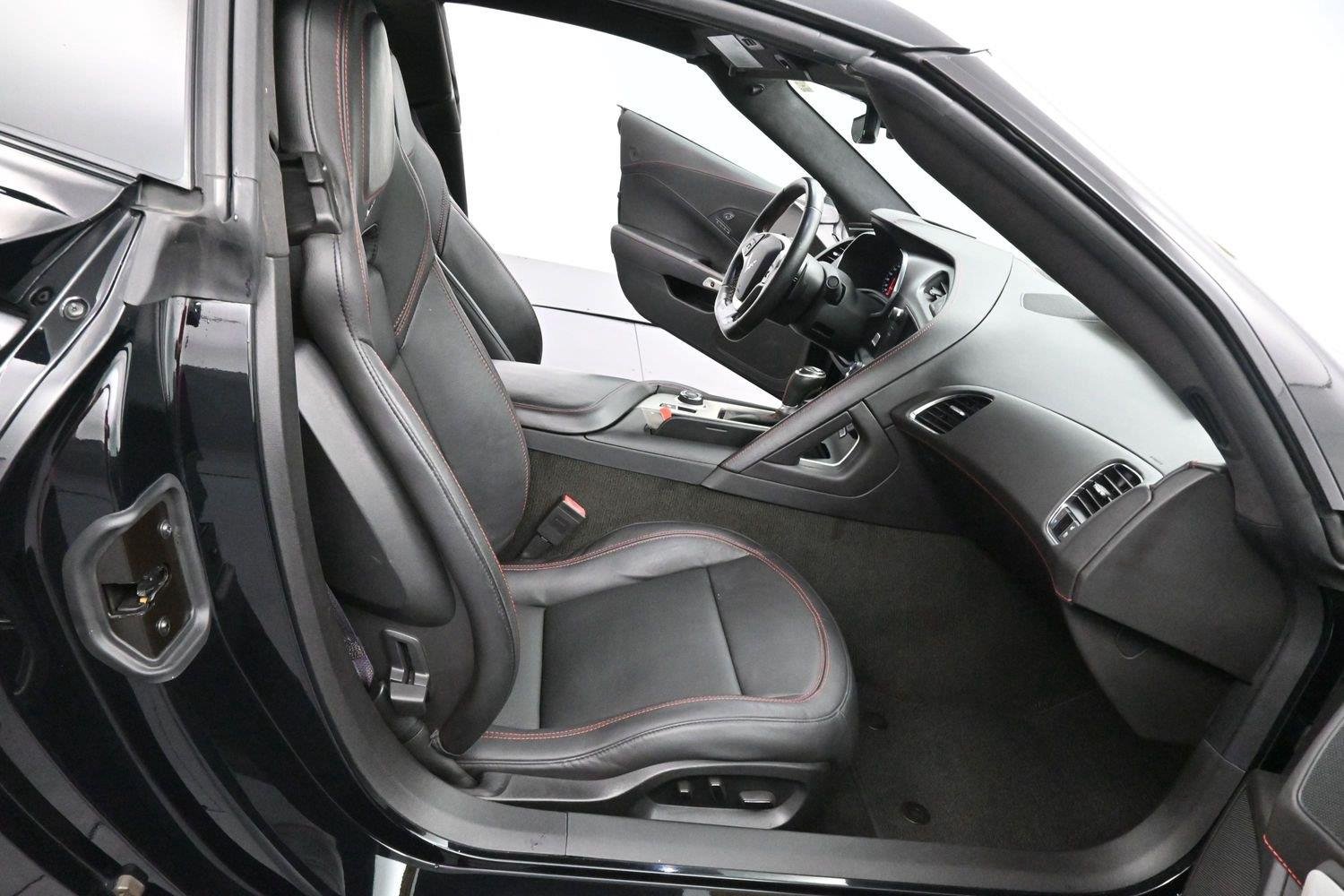 Used 2016 Black Chevrolet 3LT image 29