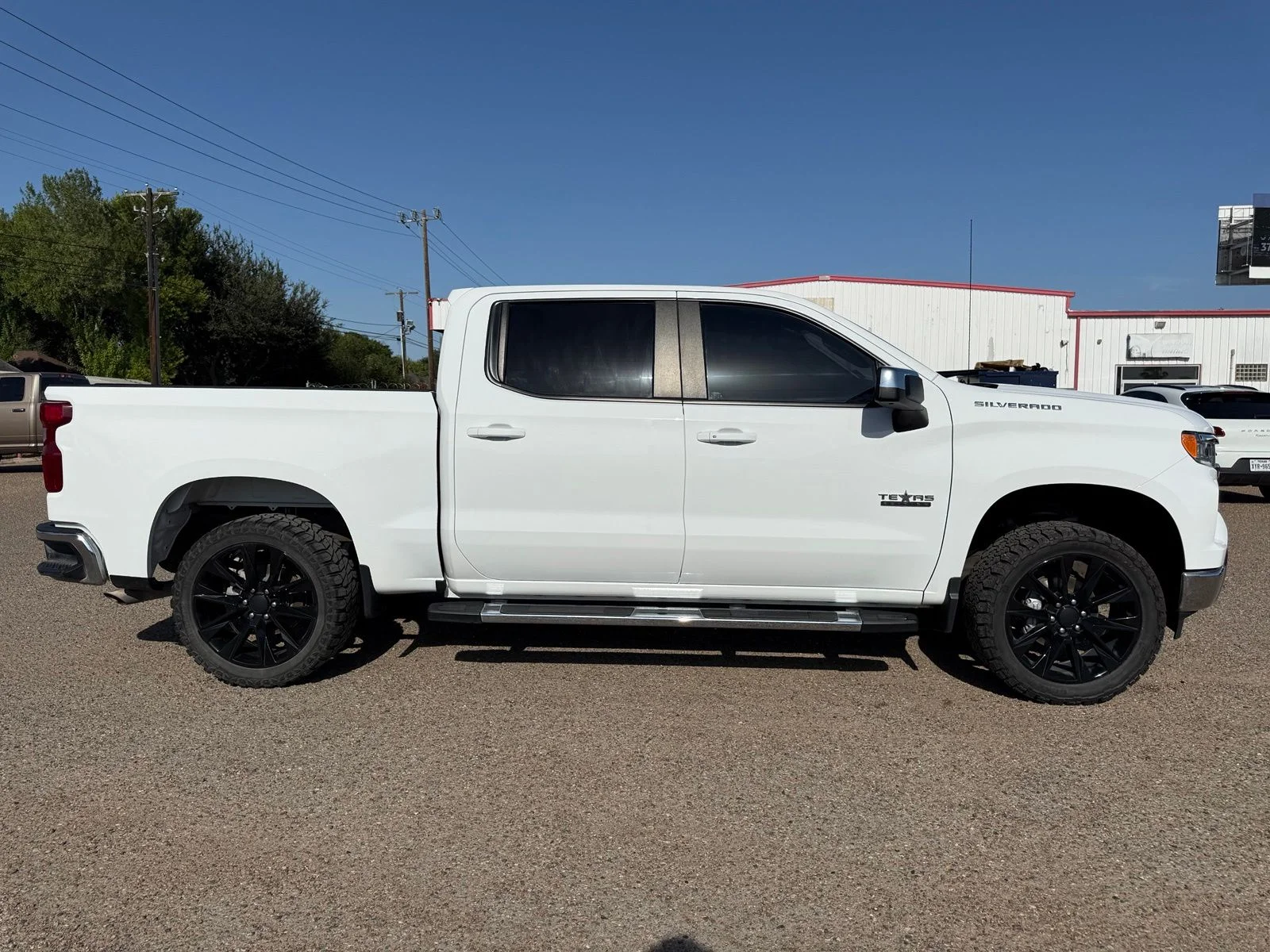 Used 2024 White Chevrolet LT image 4