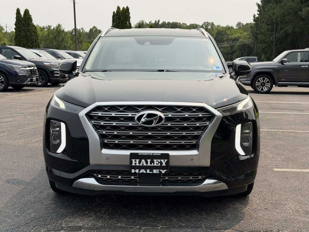 Used 2020 Black Hyundai Limited image 24