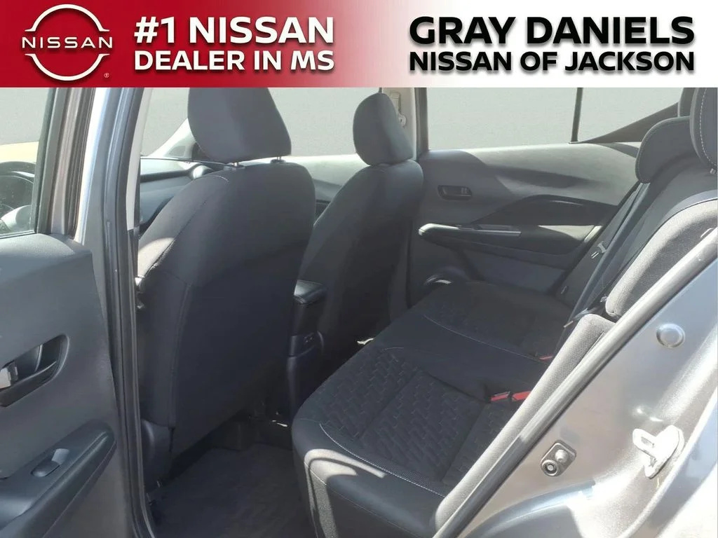 Used 2022 Gray Nissan S image 27