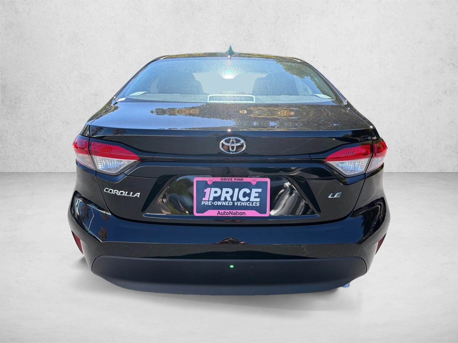 New 2027 Inked Toyota LE image 4