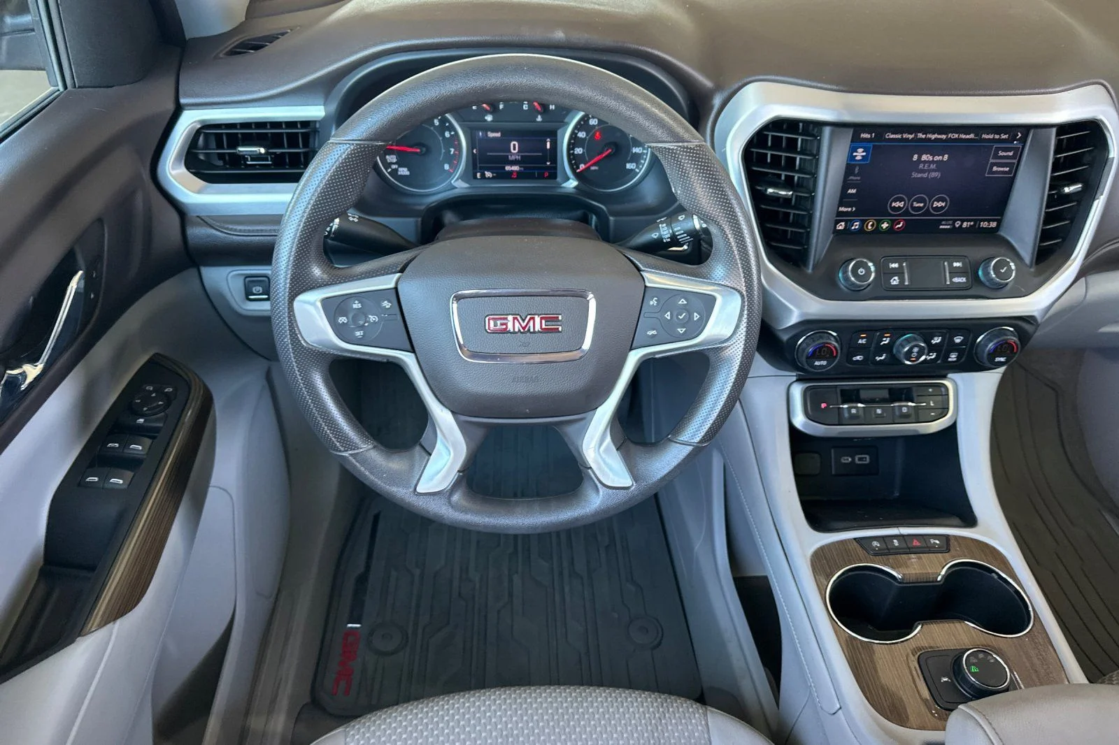 Used 2022 Red GMC SLE image 14