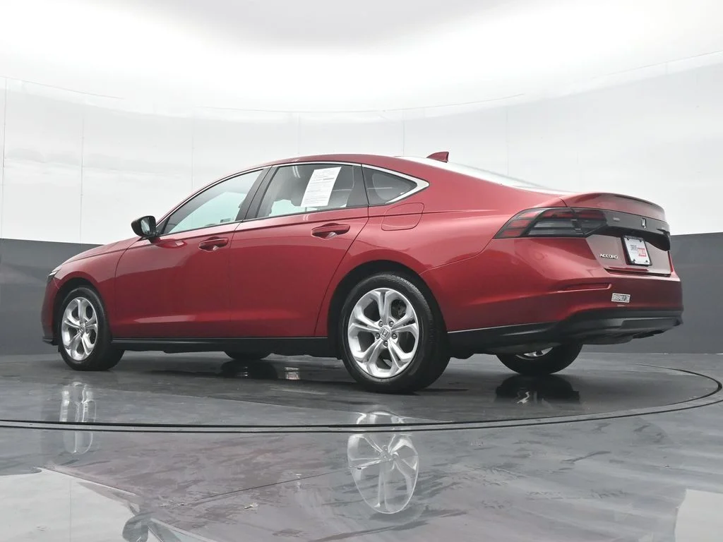 Used 2024  Honda LX image 28