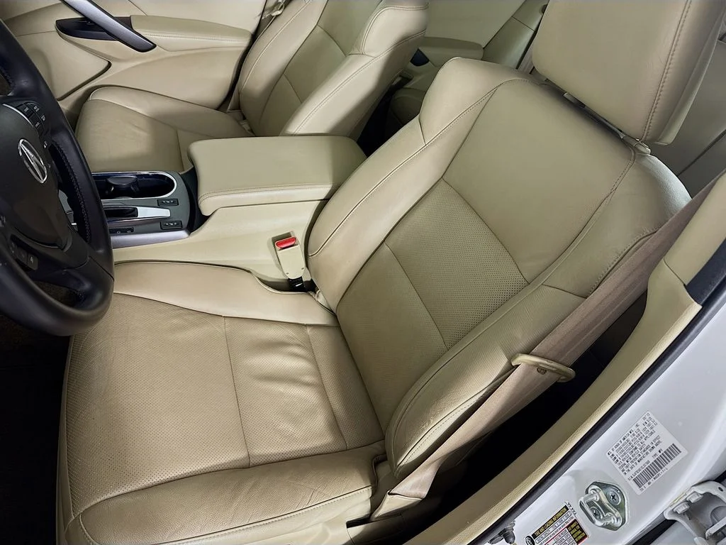 Used 2014 White Diamond Pearl Acura Technology Package image 21