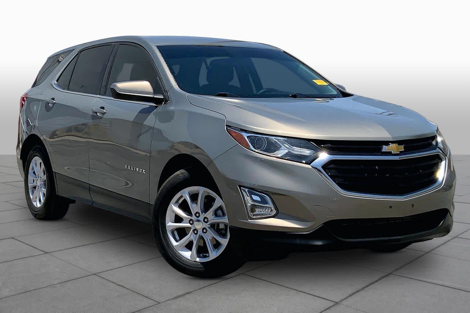 Used 2018 Pepperdust Metallic Chevrolet LT image 3