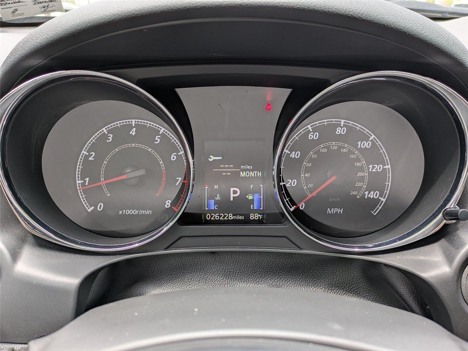 Used 2025  Mitsubishi S image 25