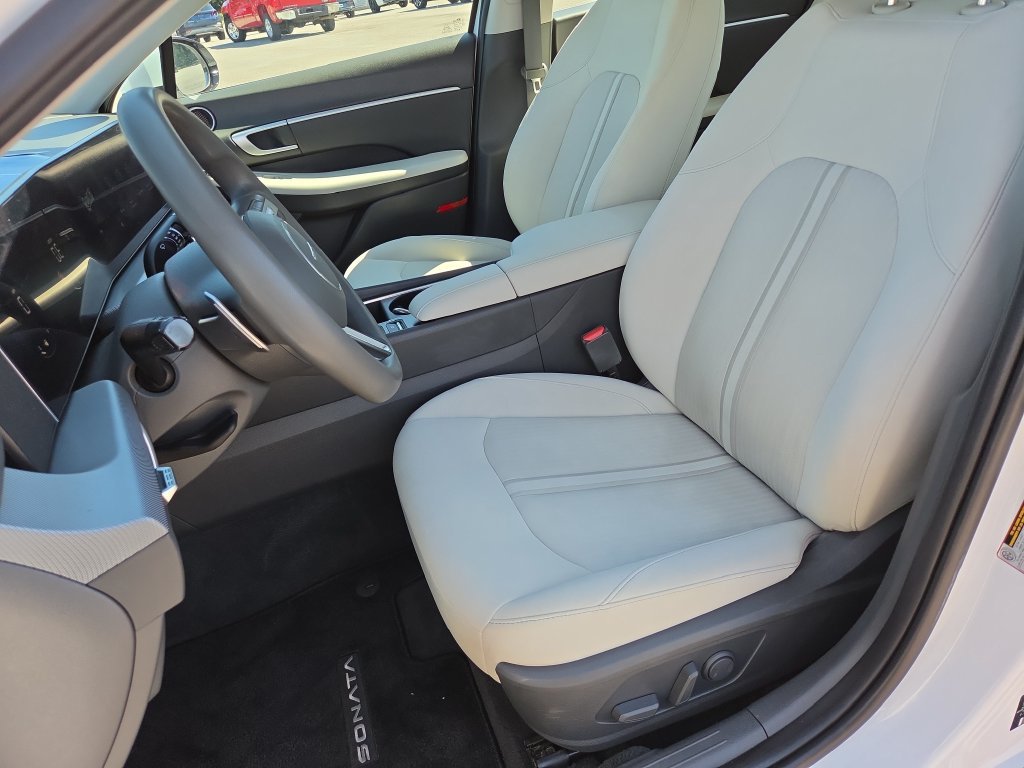 2024 Hyundai Sonata SEL - Photo 11
