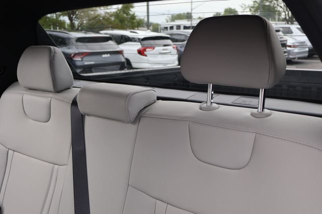 2026 Hyundai Santa Cruz SEL - Photo 13