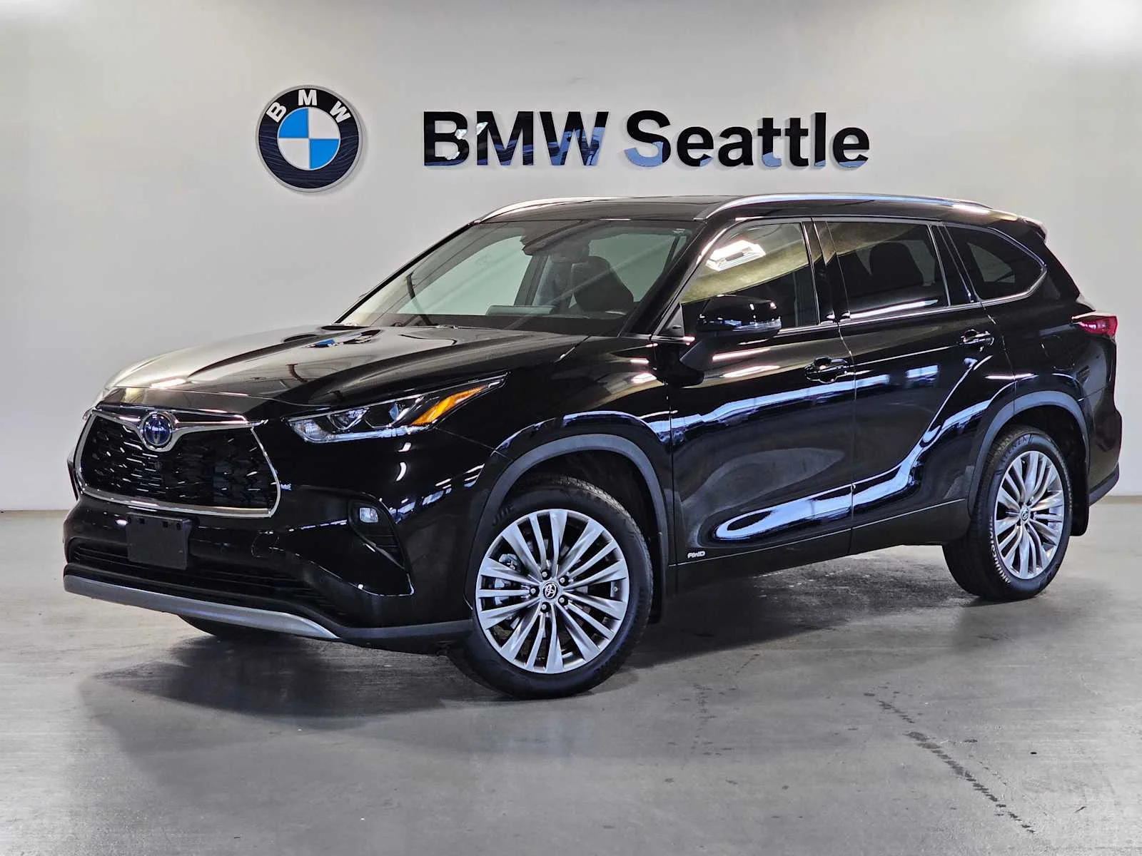 Used 2022 Midnight Black Metallic Toyota Hybrid Platinum image 1