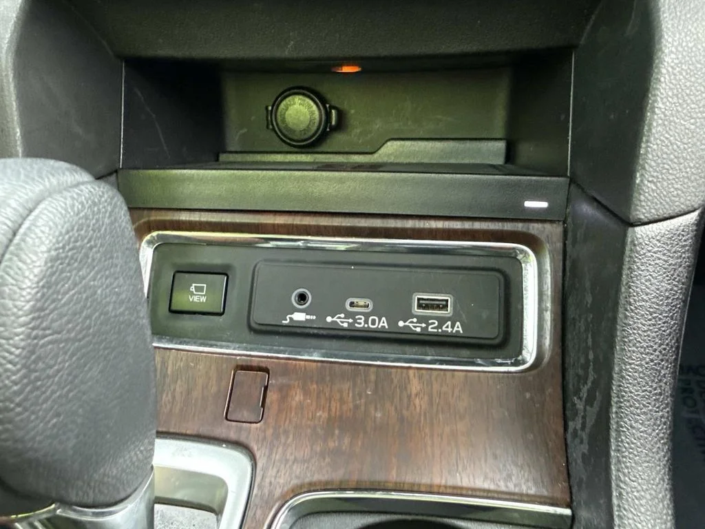 Used 2023  Subaru Touring image 36