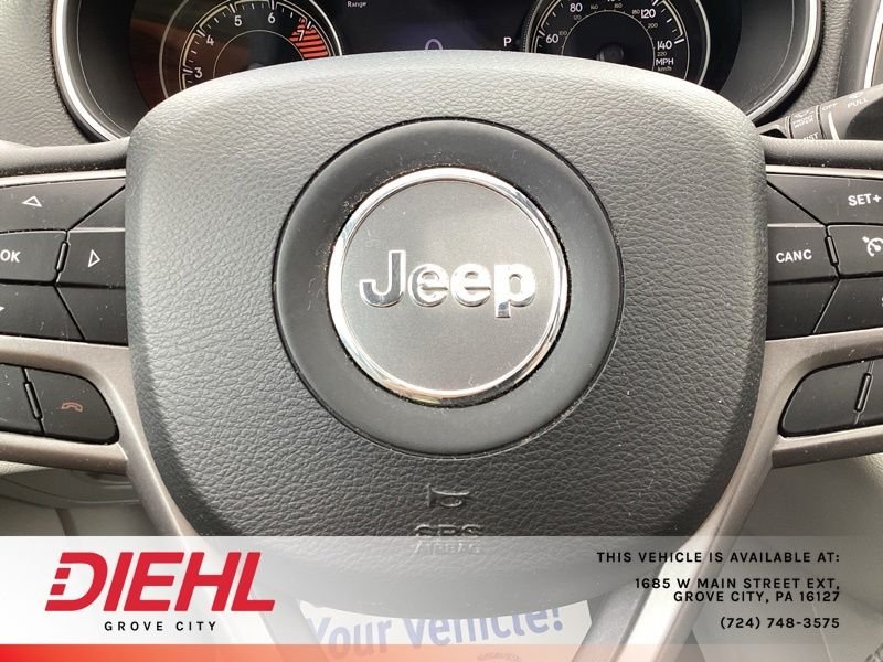 Used 2022 White Jeep Latitude Lux image 33