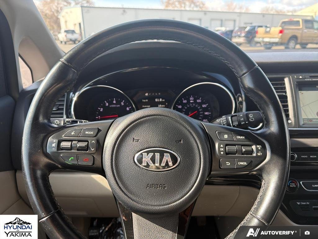 Used 2016 Midnight Sapphire Pearl Metallic Kia SX image 15