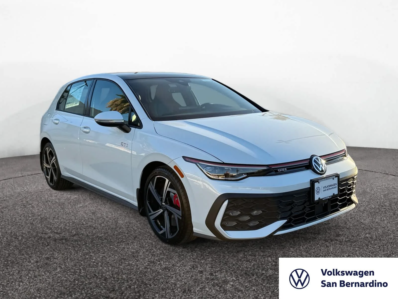 2025 Volkswagen Golf GTI SE - Photo 7
