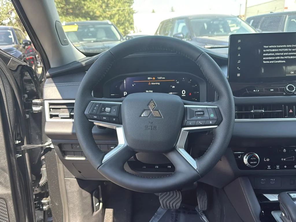 New 2026 Graphite Gray Mitsubishi SE S-AWC image 14