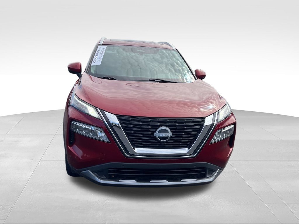 Used 2023 Red Nissan SL image 8