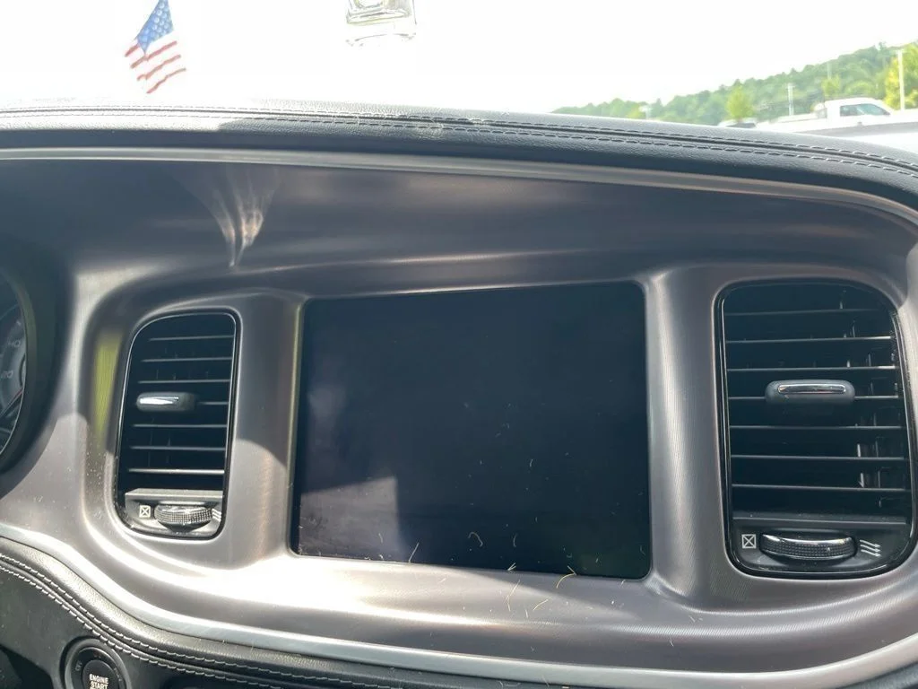 Used 2022 Gray Dodge SXT image 16