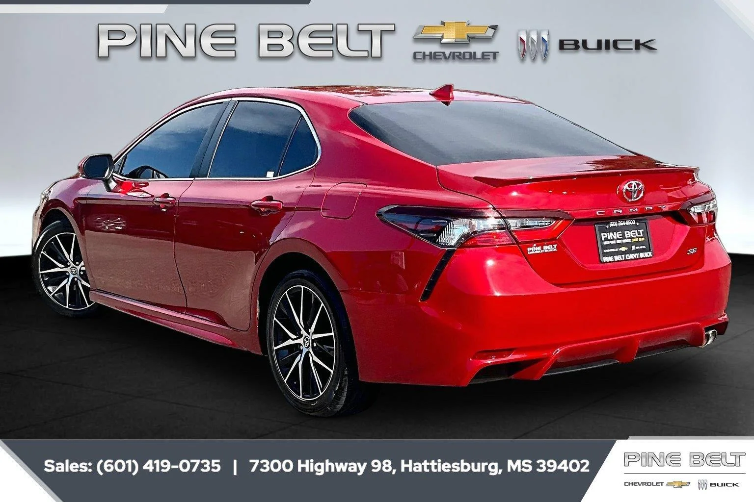 Used 2022 Supersonic Red Toyota SE image 2