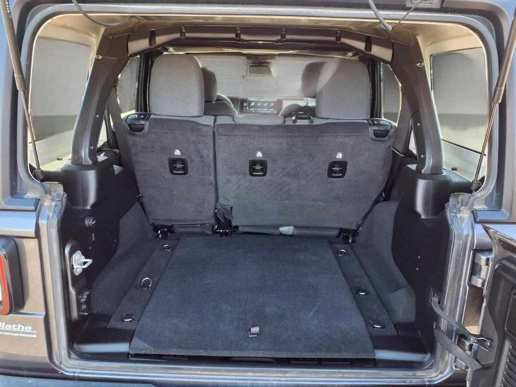 Used 2024 Gray Jeep Sport S image 25