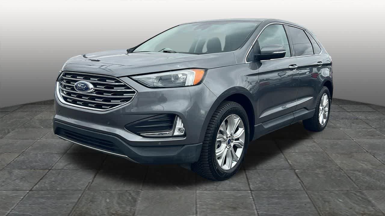 2022 Ford Edge Titanium AWD's photo