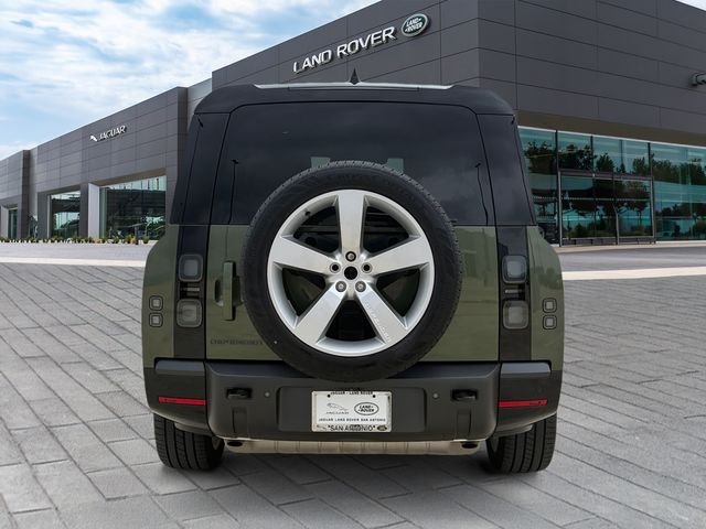 Certified Used 2026 Green Land Rover X-Dynamic SE image 4