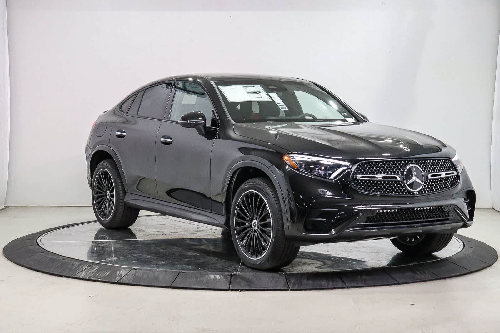 New 2026 Obsidian Black Metallic Mercedes-Benz GLC 300 image 5