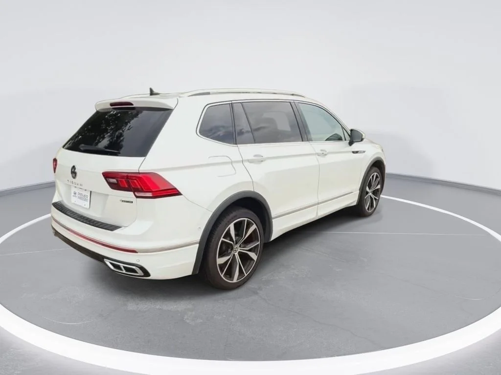 Used 2023 White Volkswagen 2.0T SEL R-Line image 8