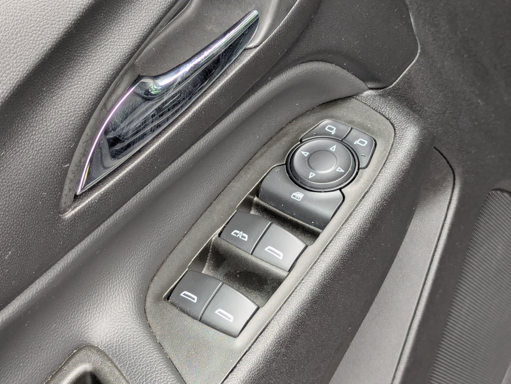 2024 Chevrolet Equinox LT - Photo 21