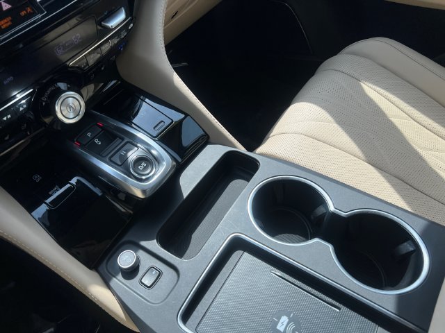Used 2025 Majestic Black Pearl Acura Advance Package image 22