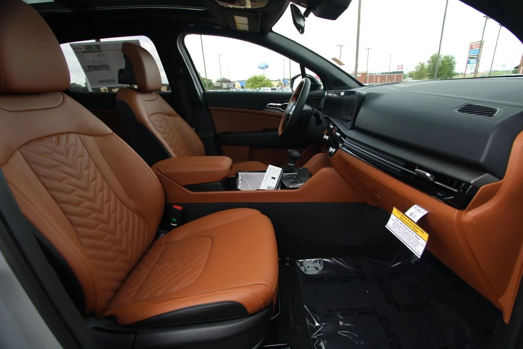 New 2026 Gray Kia  image 8