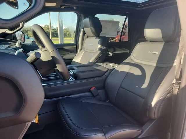 New 2027 Gray Metallic Ford Platinum image 22