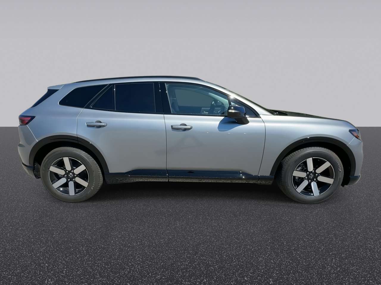 New 2026 Mercury Silver Metallic Honda AWD Touring image 9