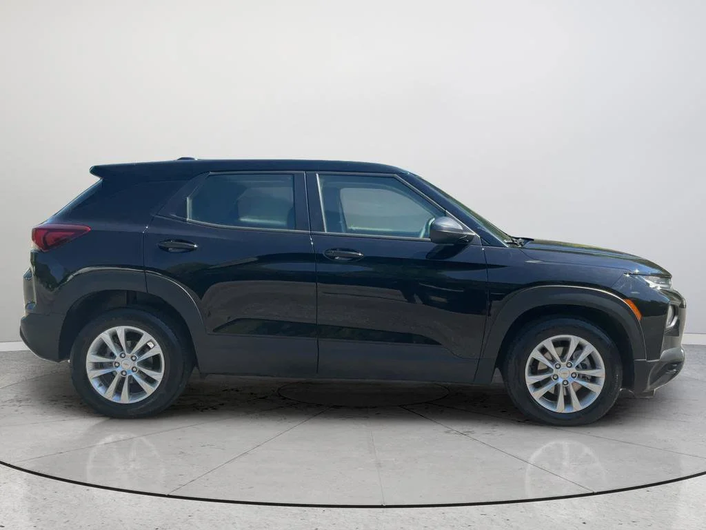 2022 Chevrolet Trailblazer LS - Photo 6