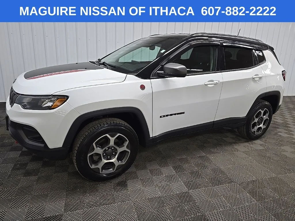 Used 2022 White Jeep Trailhawk image 6