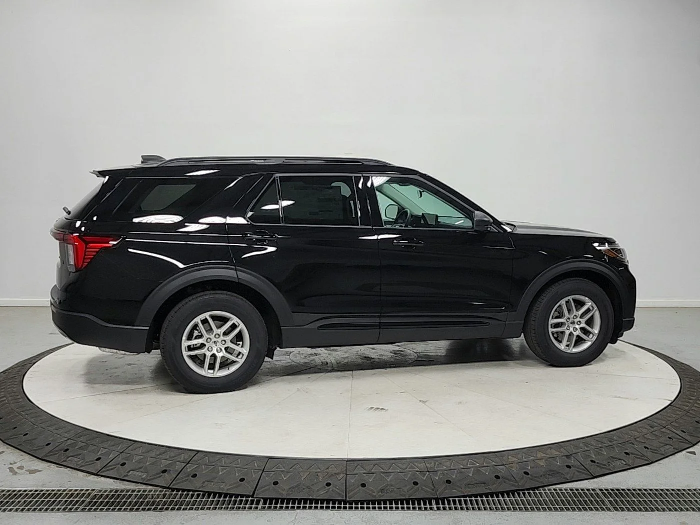 New 2026 Black Ford Active image 8