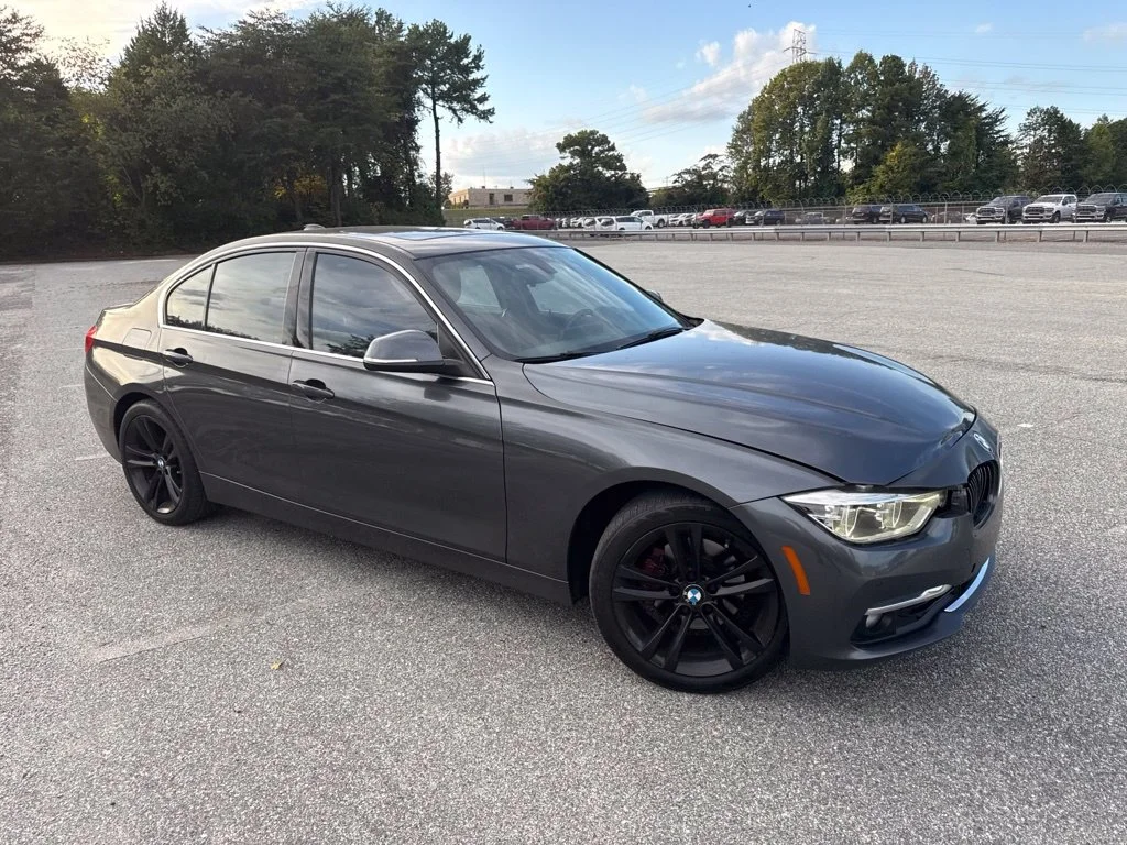 Used 2016 Gray BMW 328i xDrive image 8