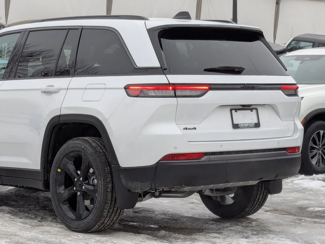 New 2026 White Jeep Altitude - - 4x4 - Power Sunroof - Altitude Pack - 2.0L Turbo - Remote Start & More! image 10