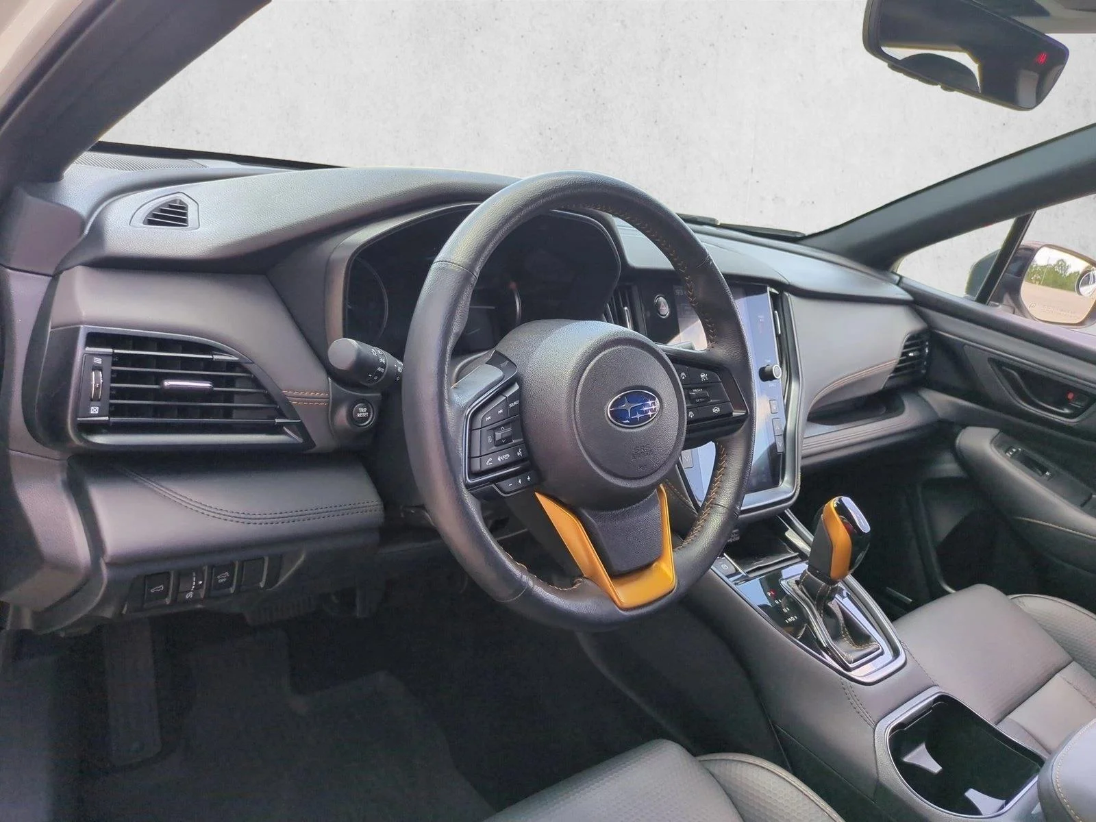 Used 2024 Crystal White Pearl Subaru Wilderness image 10